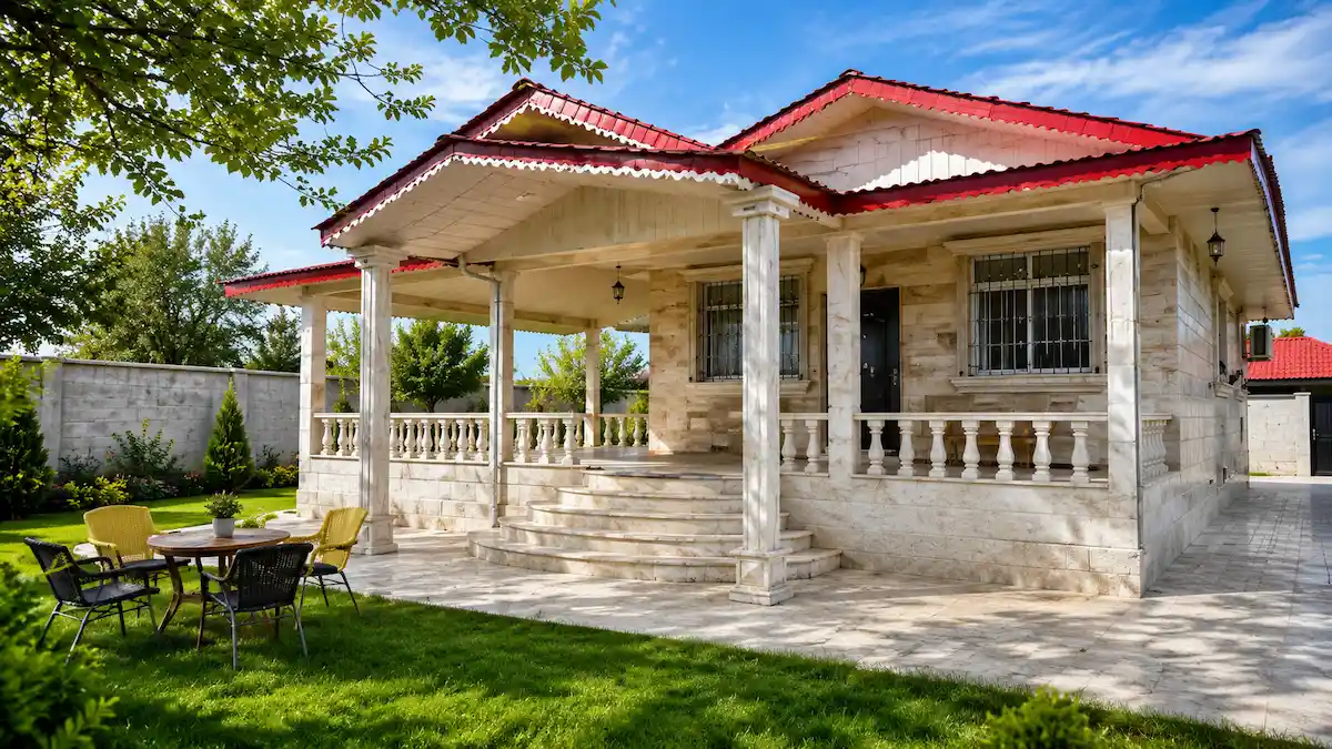 ویلای اجارهای در رشت با منظره جنگل، شالیزار و فضای سنتی شمال ایران